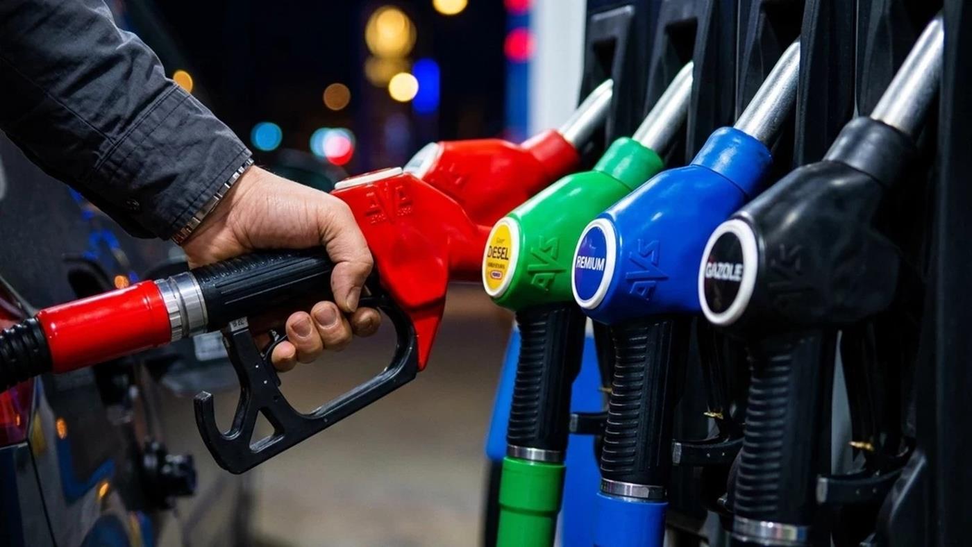 Akaryakıtta yeni ÖTV dönemi: Fiyat artışlarının %75'i vergiden karşılanacak